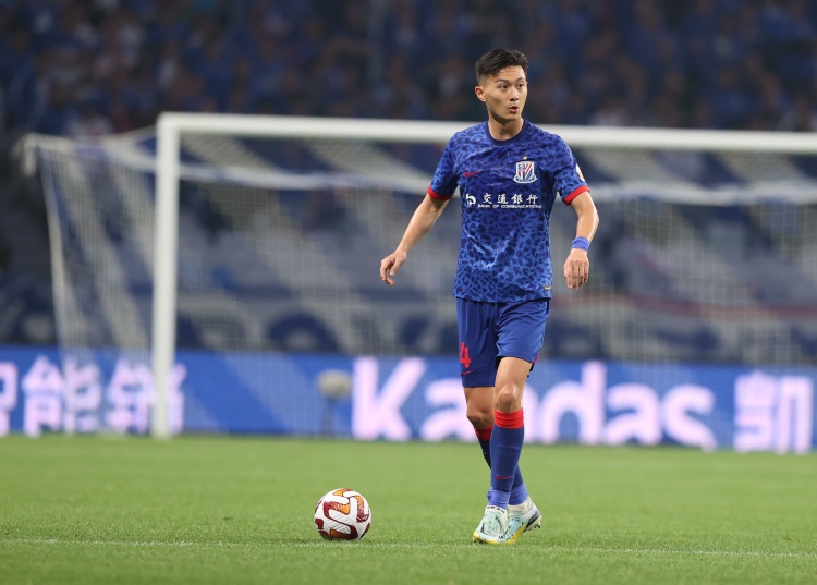 东体:蒋圣龙累计四黄下轮停赛,不出意外金顺凯将顶替他 东体:蒋圣龙累计四黄下轮停赛,不出意外金顺凯将顶替他